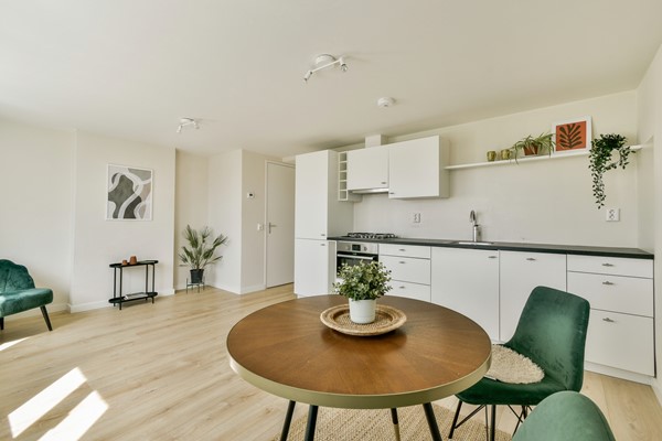Medium property photo - Van Bossestraat 74-4, 1051 KB Amsterdam